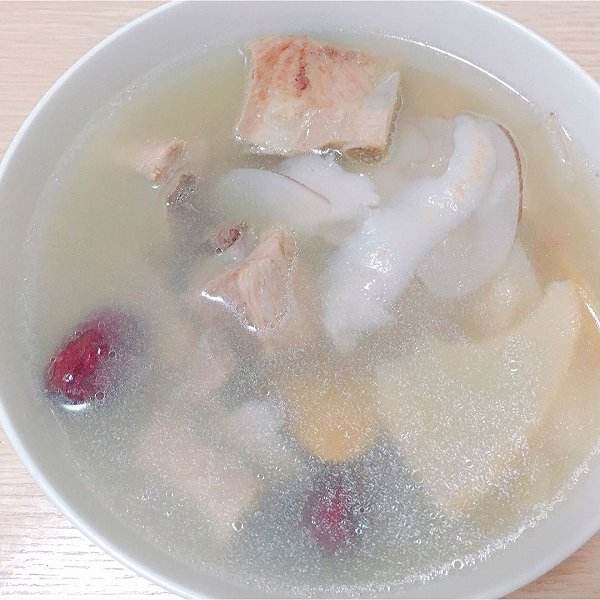 椰肉虾仁猪骨汤