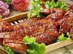 特色美味烧烤烤兔子